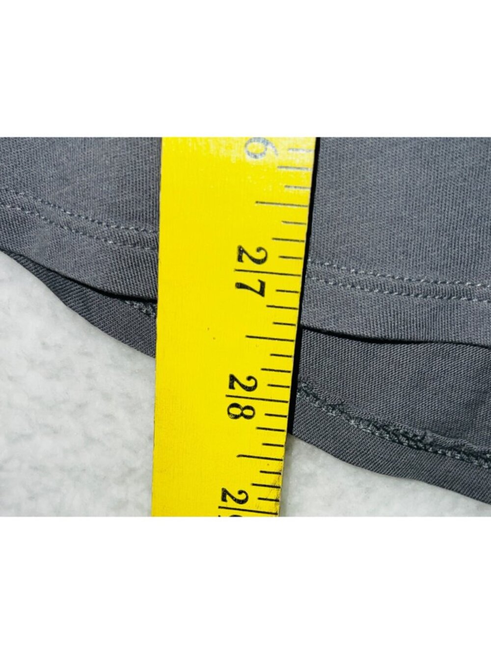 Old Navy Womens Relaxed Fit Gray V-Neck Tee XL Tall Short Sleeve Casual T-Shirt - Picture 5 of 5